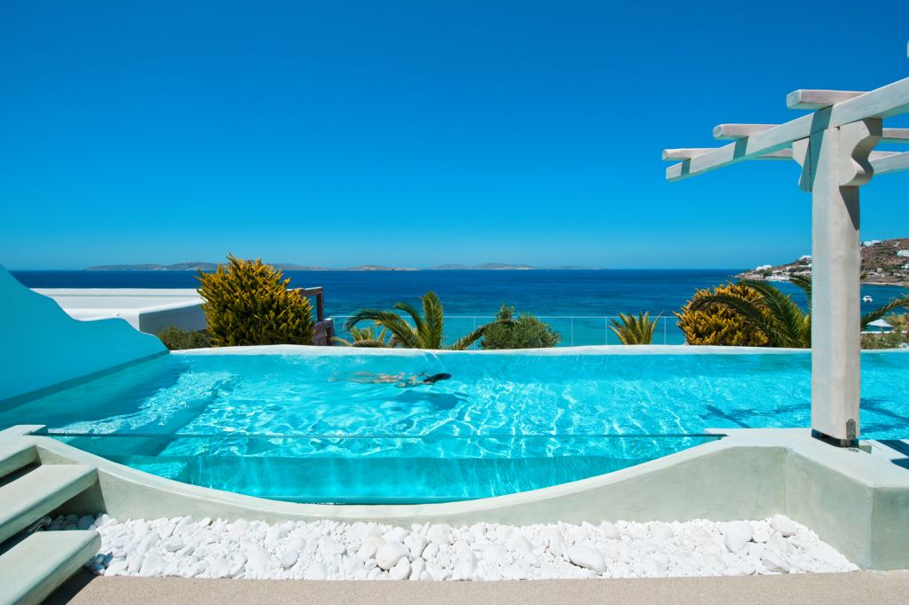 Delos 2-bedroom villa with private pool sea view