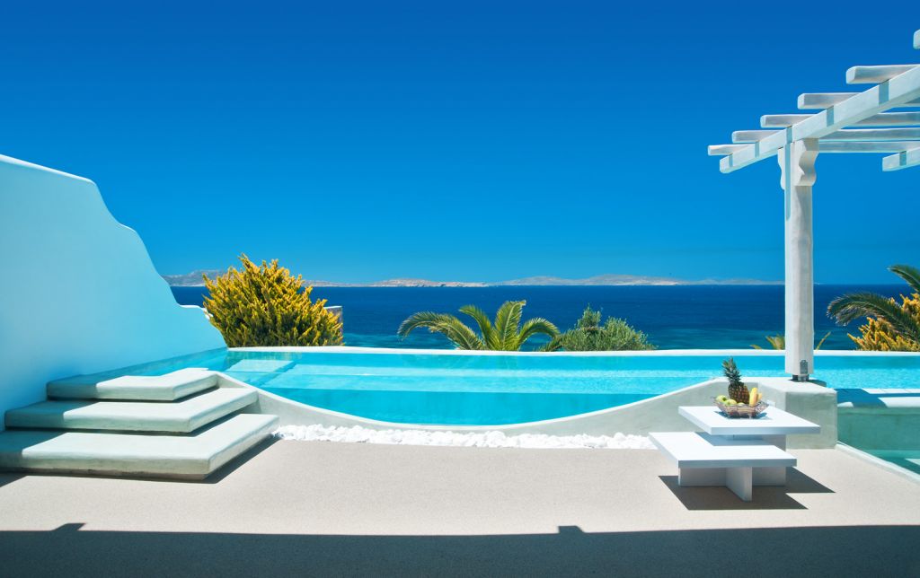 Delos 2-bedroom villa with private pool sea view