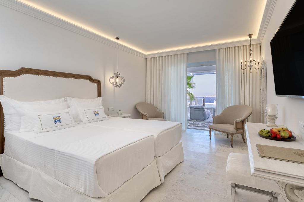 Signature Two Bedroom Suite with Private Pool and Sea View